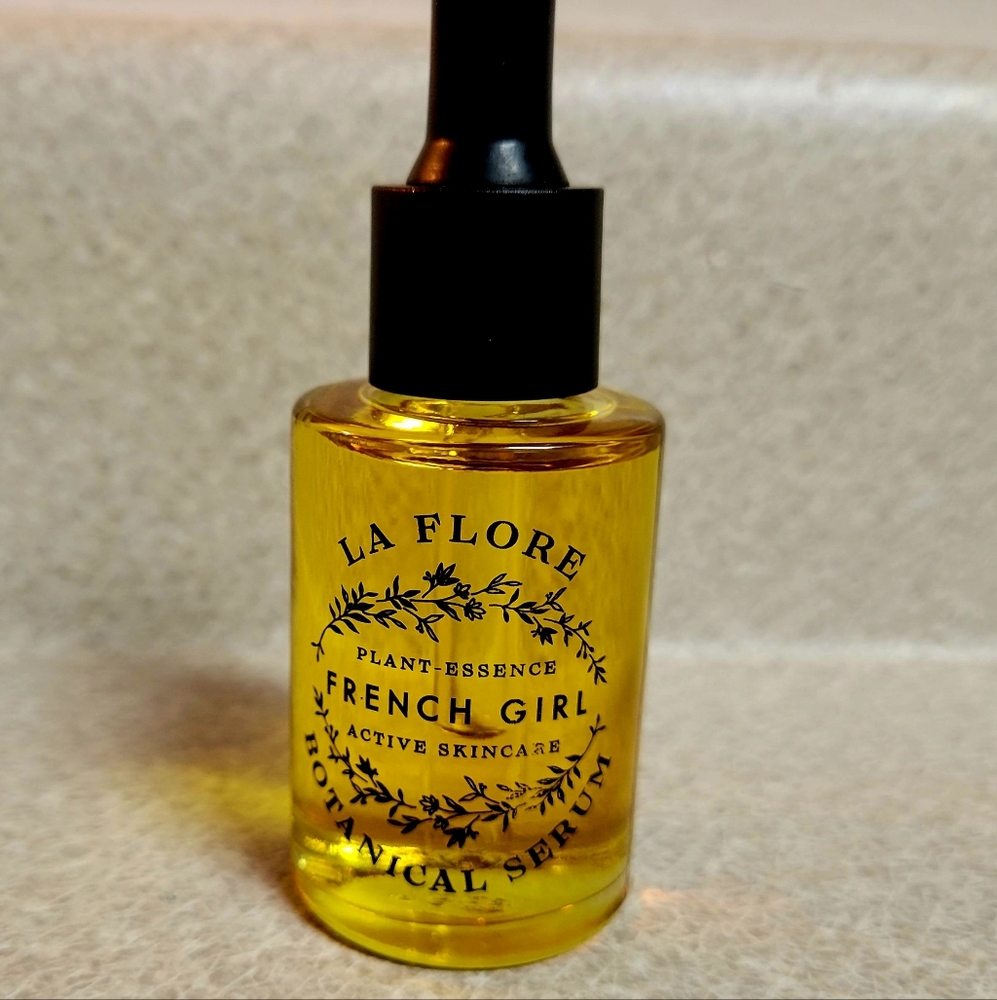 French Girl Organics La Flore Botanical Serum